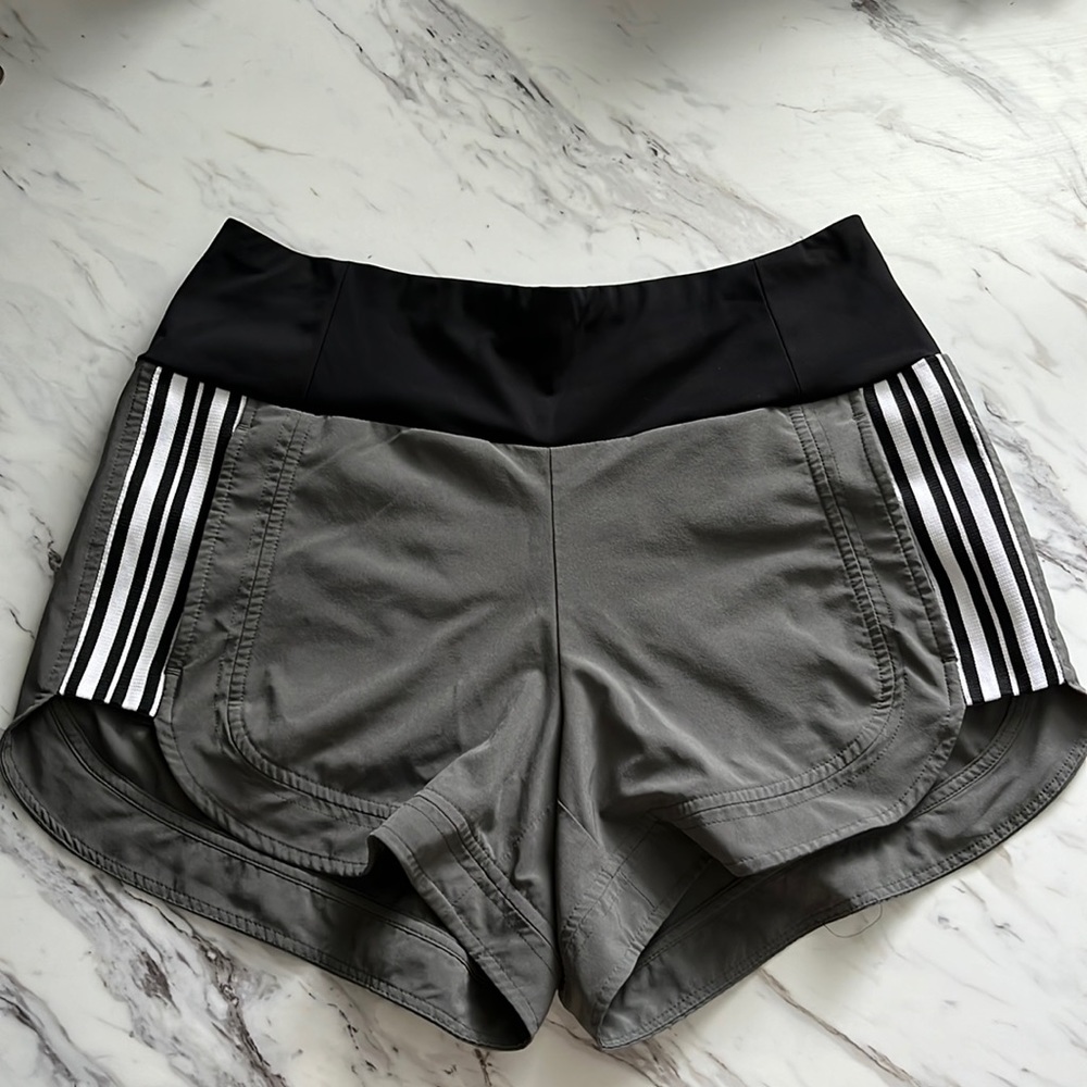 ✨Athleta✨ shorts